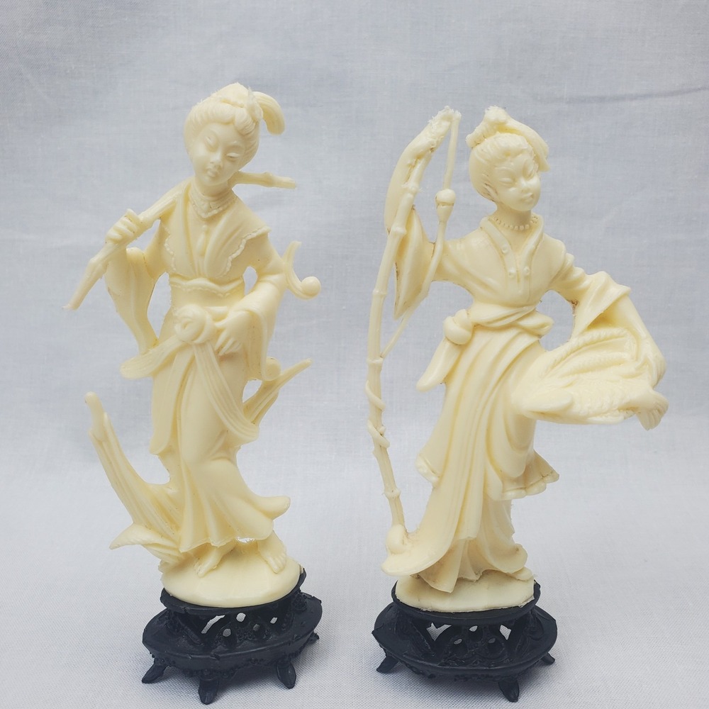 2 Vintage Asian Figurines Plastic Resin Statues Fish Set Made in Italy